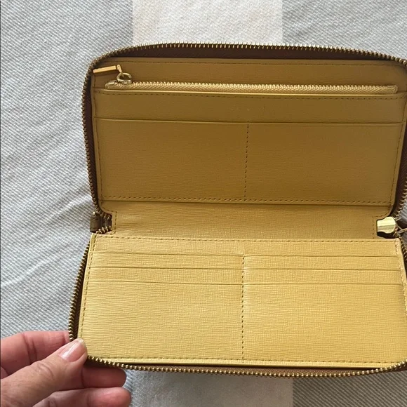 Tory Burch Brown Wallet - Picture 3 of 12